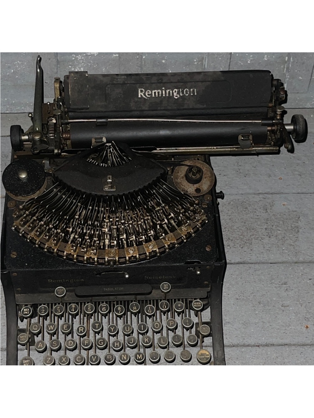 Remington Black Vintage Manual Typewriter